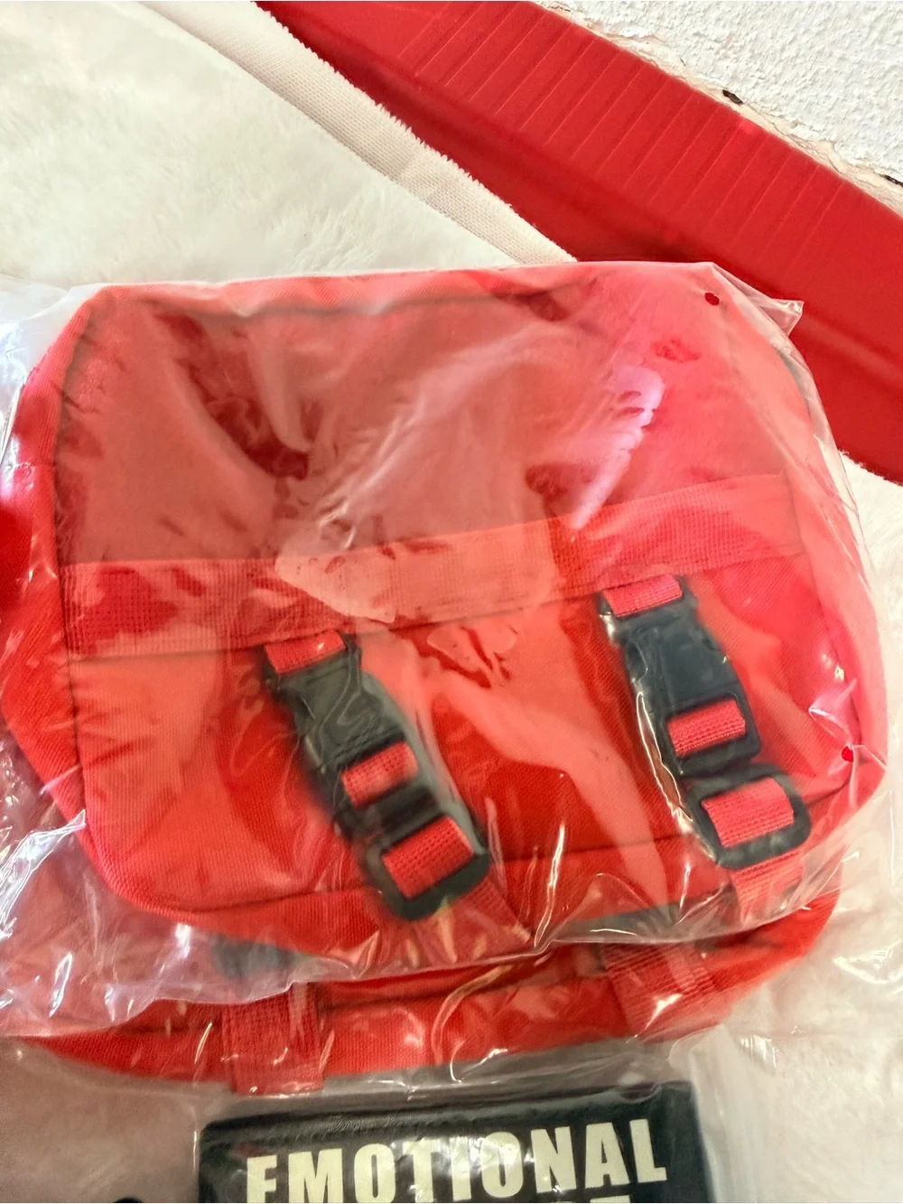 N/A bright red